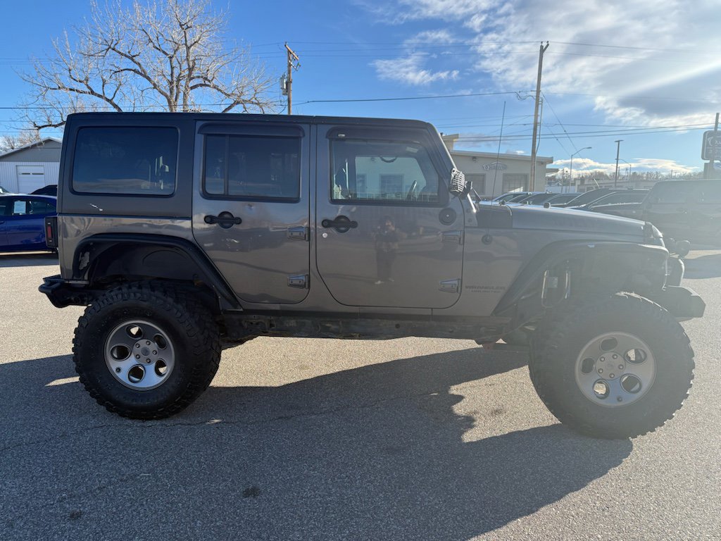 Used 2016 Jeep Wrangler Unlimited Sport AWD/4WD image 5
