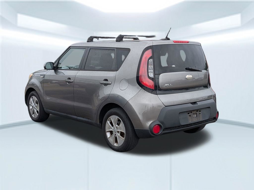 Used 2014 Kia Soul FWD image 2