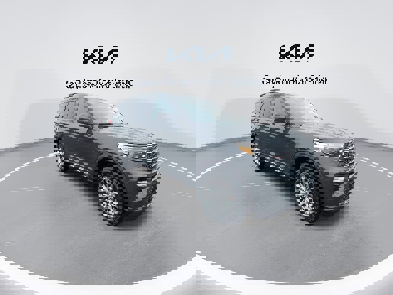 Used 2021 Ford Explorer XLT w/ Equipment Group 202A image 2