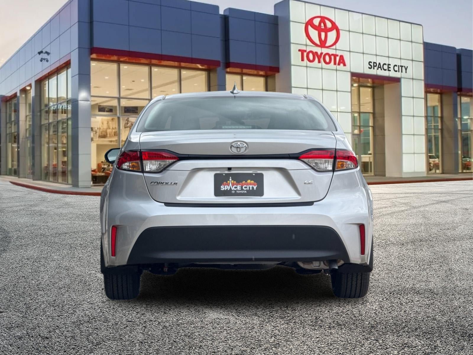 New 2027 Toyota Corolla LE FWD image 5