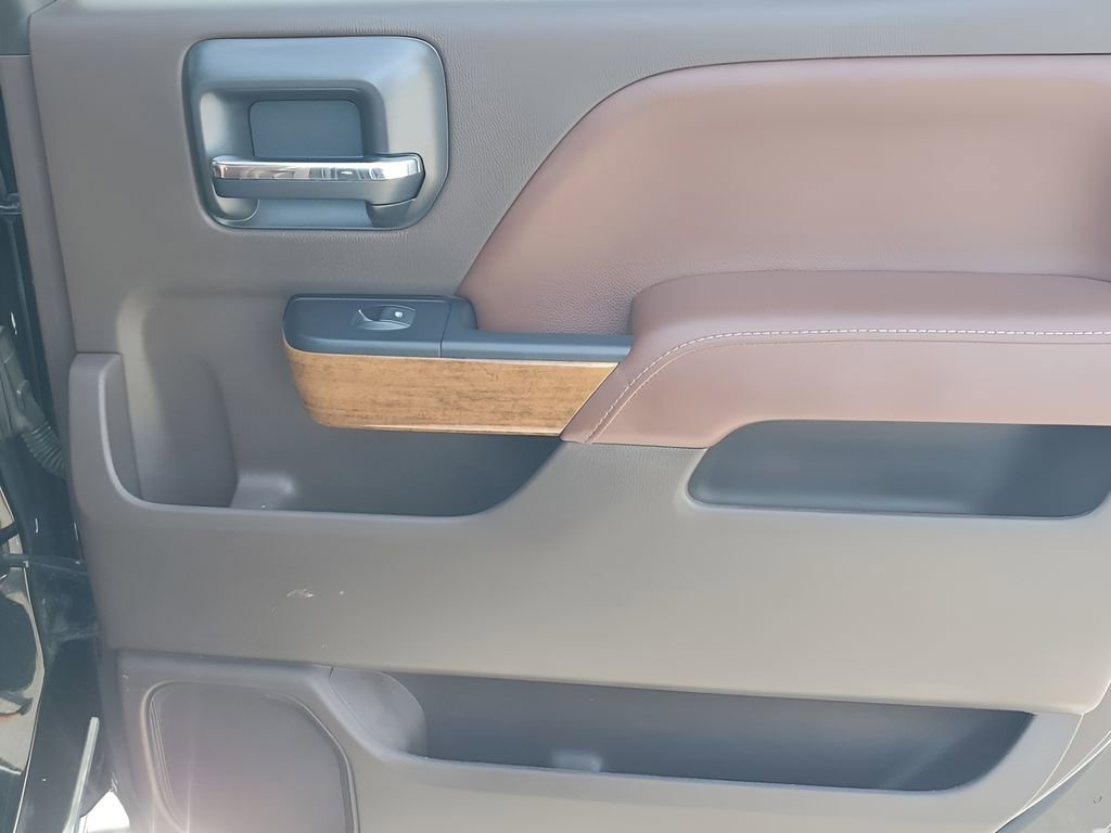 Used 2019 Chevrolet Silverado 3500 High Country w/ Duramax Plus Package image 44
