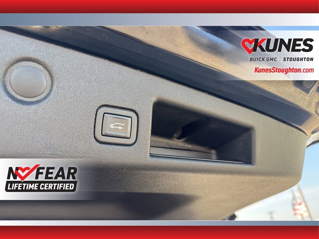 Used 2022 Chevrolet Equinox Premier image 20