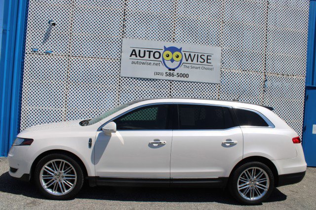 Used 2018 Lincoln MKT AWD w/ Technology Package image 6
