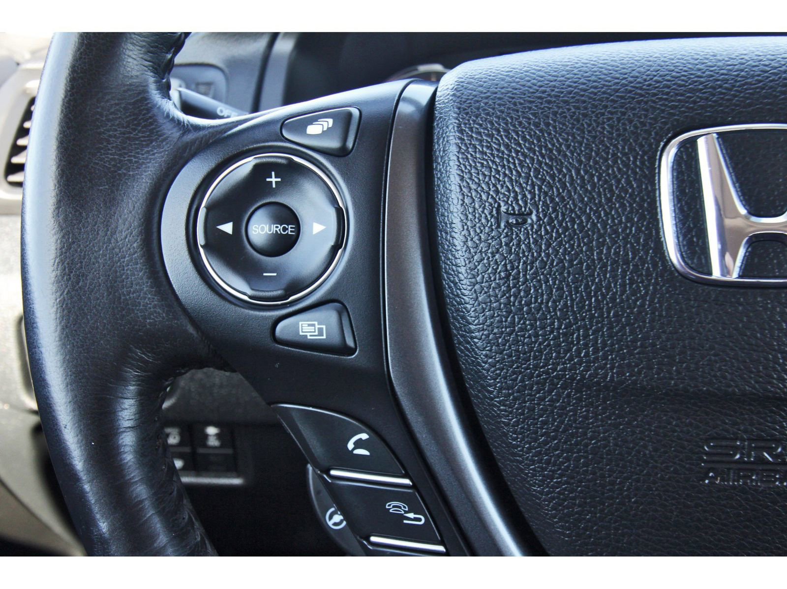 Used 2023 Honda Ridgeline RTL-E image 18