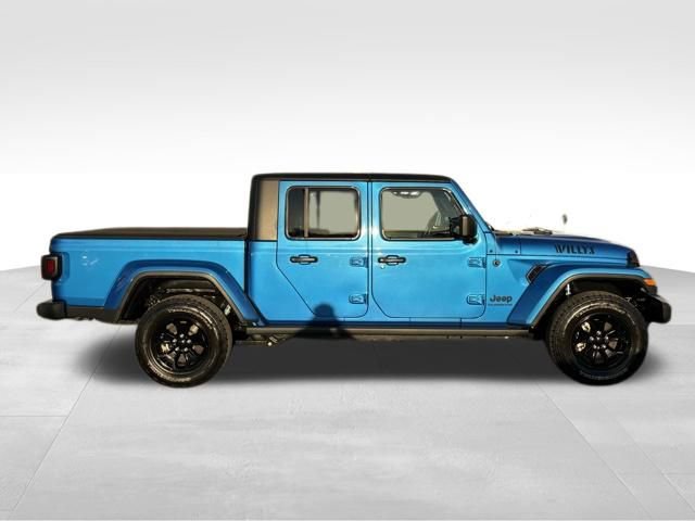 Used 2022 Jeep Gladiator Willys image 9