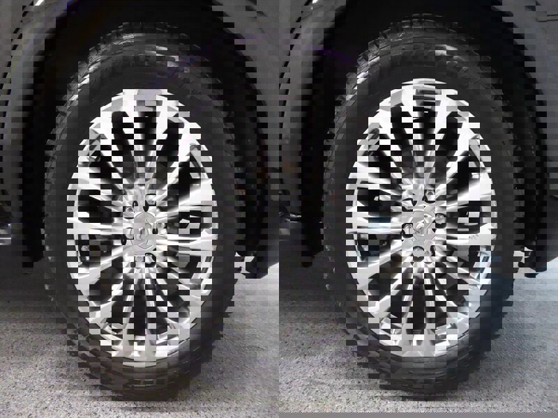 Used 2015 INFINITI QX80 Luxe w/ 22" Wheel Package image 53