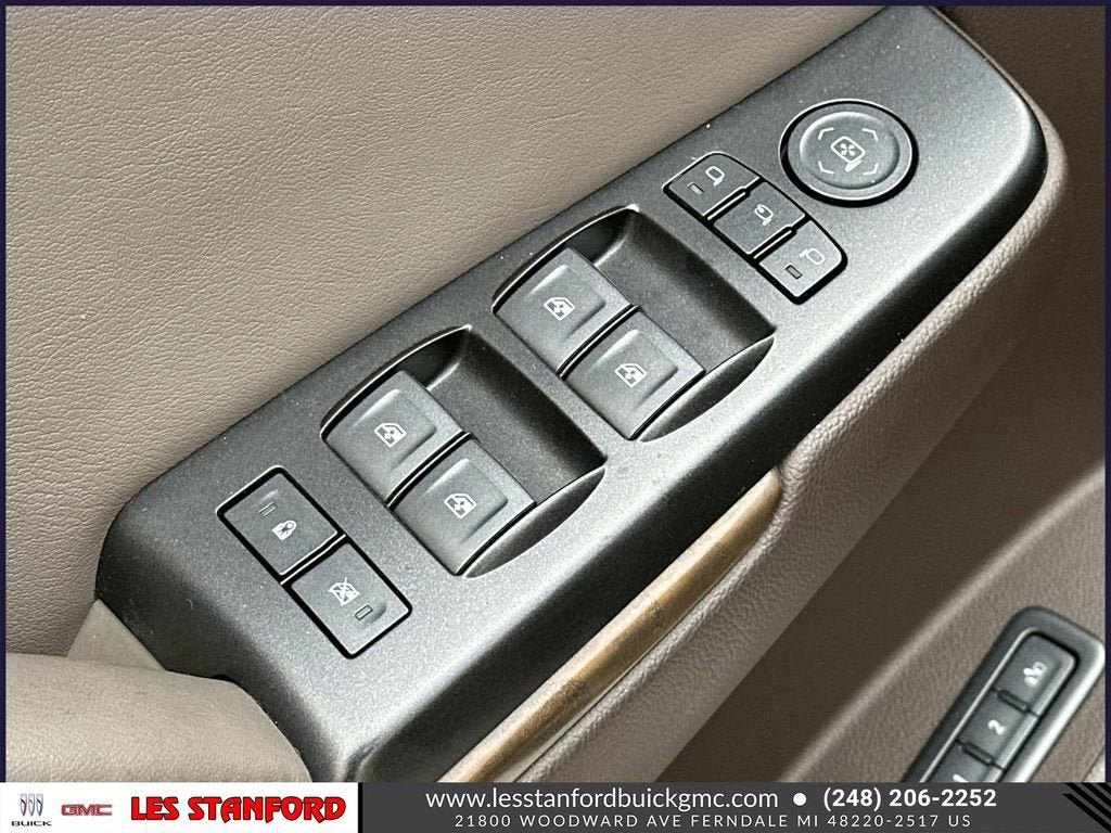Used 2018 GMC Yukon Denali w/ Denali Ultimate Package AWD/4WD image 18