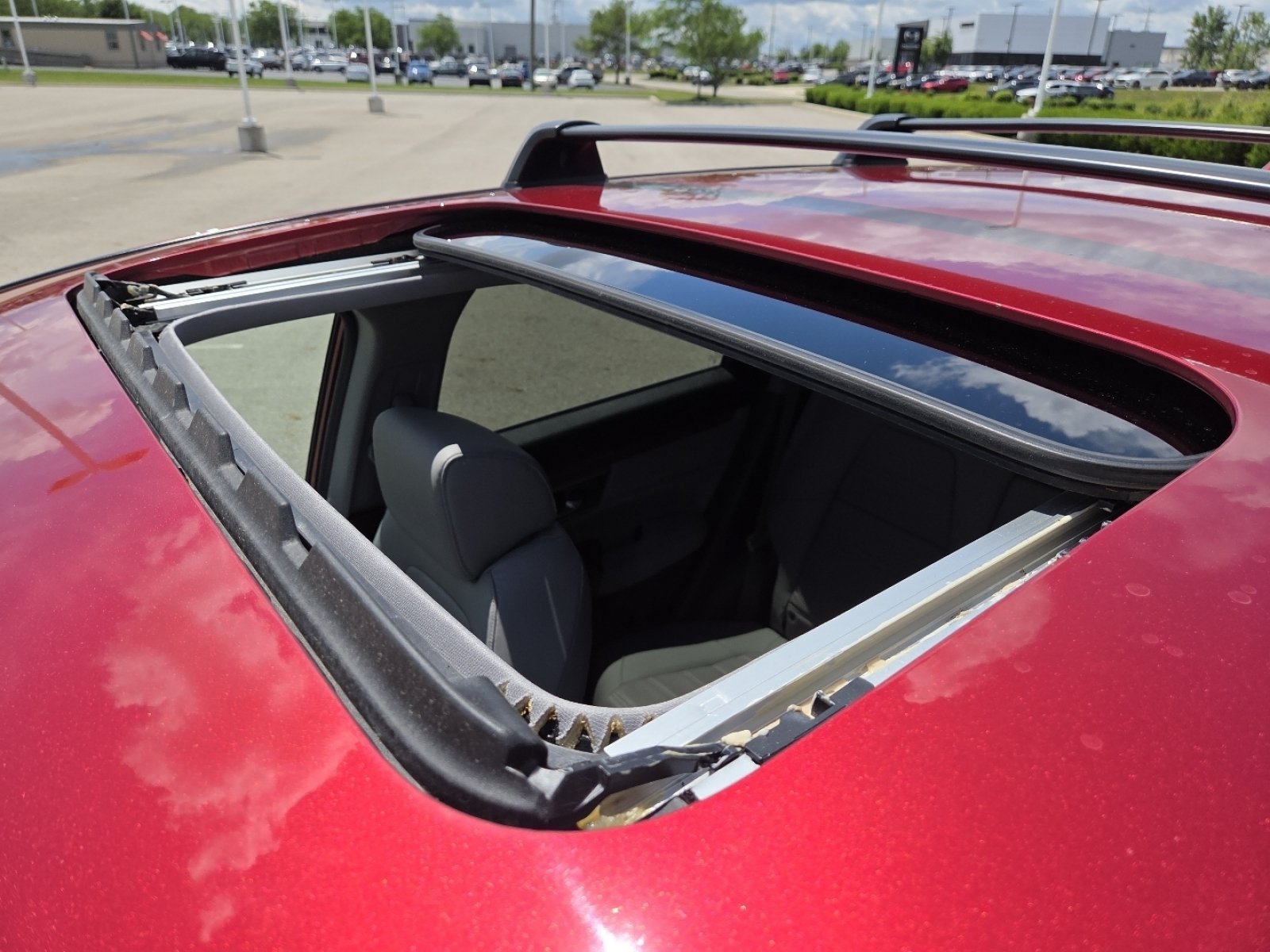 Used 2021 Honda CR-V EX-L image 3
