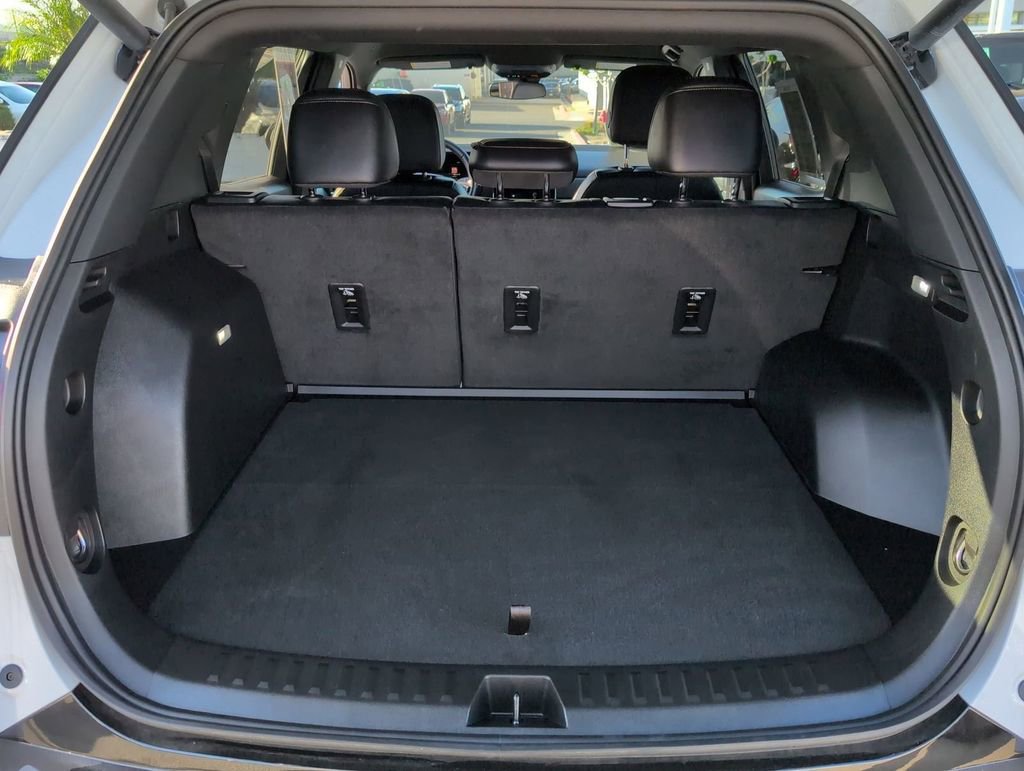 Certified 2026 GMC Terrain AT4 image 26