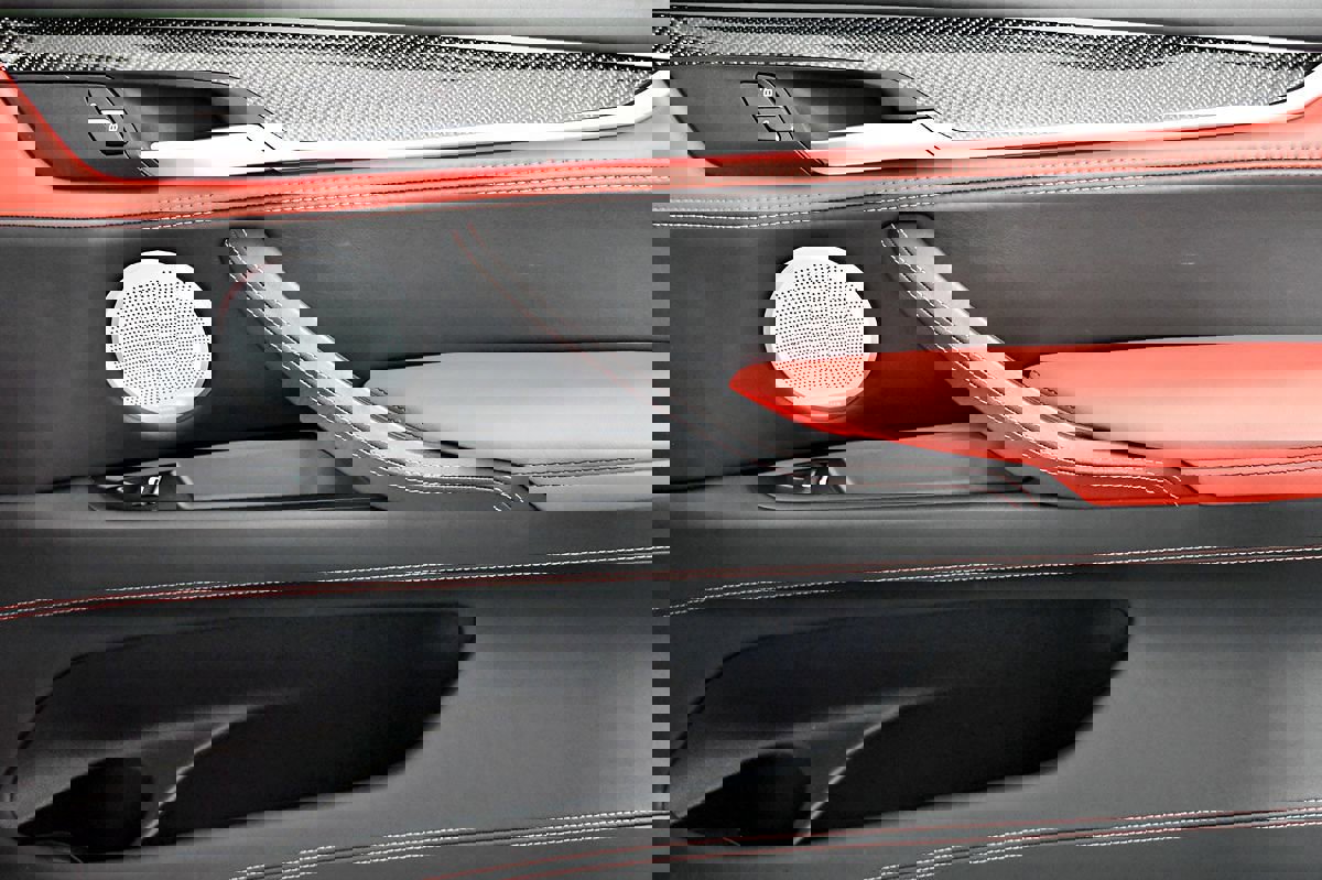 Used 2016 BMW X5 M image 49