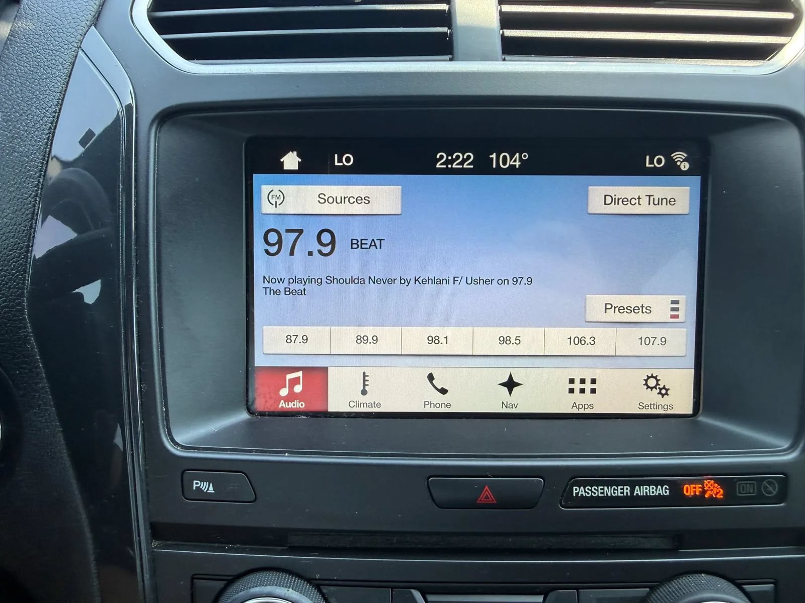 Used 2017 Ford Explorer XLT w/ Equipment Group 202A FWD image 35