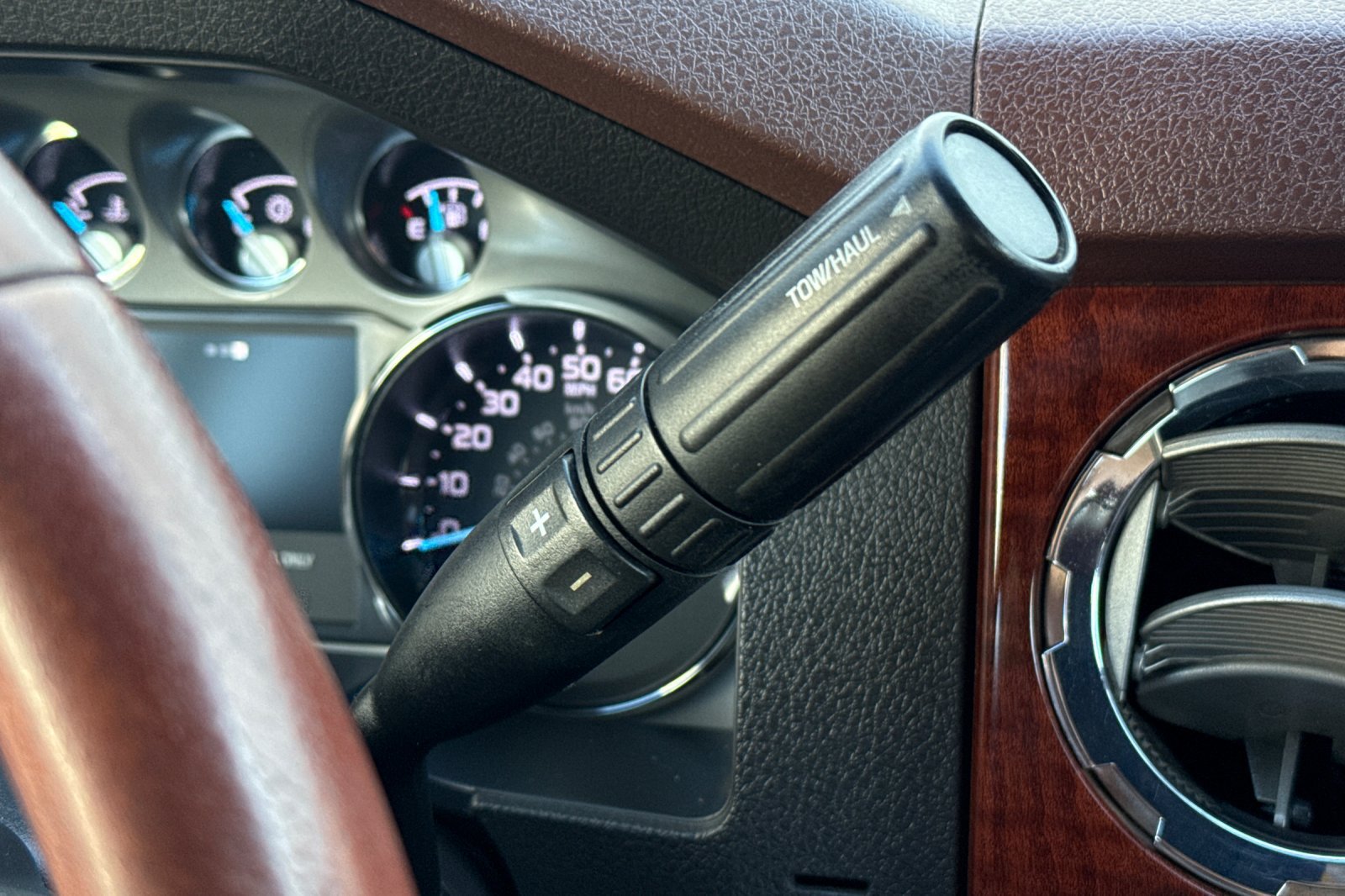 Used 2013 Ford F350 King Ranch AWD/4WD image 32