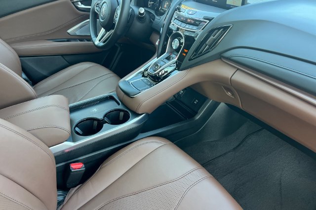 Used 2025 Acura RDX w/ Technology Package AWD/4WD image 18