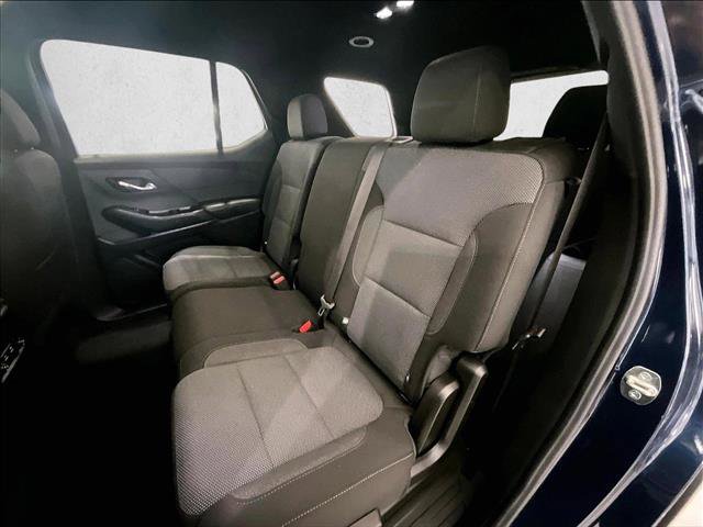Used 2023 Chevrolet Traverse LT FWD image 26