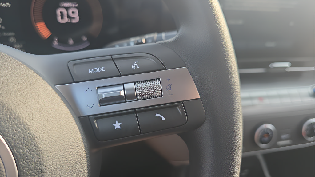 New 2026 Hyundai Kona SE FWD image 23