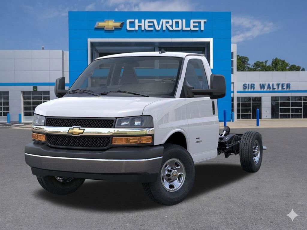 New 2025 Chevrolet Express 3500 w/ Power Convenience Package image 7