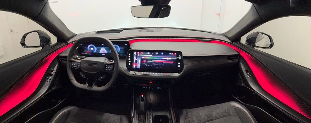 Used 2024 Dodge Charger R/T Scat Pack w/ Plus Group image 25