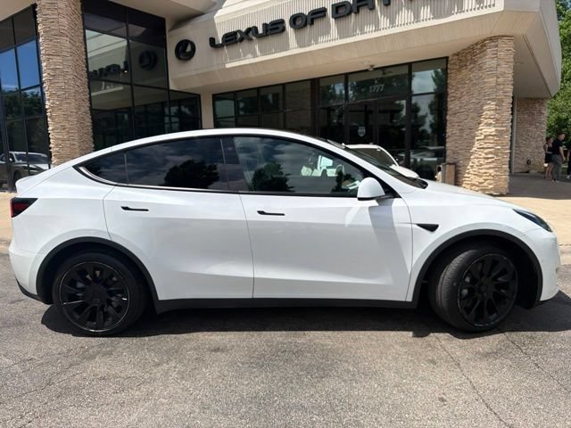 Used 2021 Tesla Model Y Long Range AWD/4WD image 8