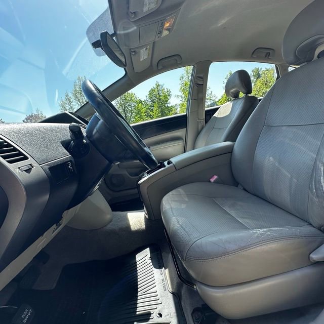 Used 2006 Toyota Prius FWD image 12