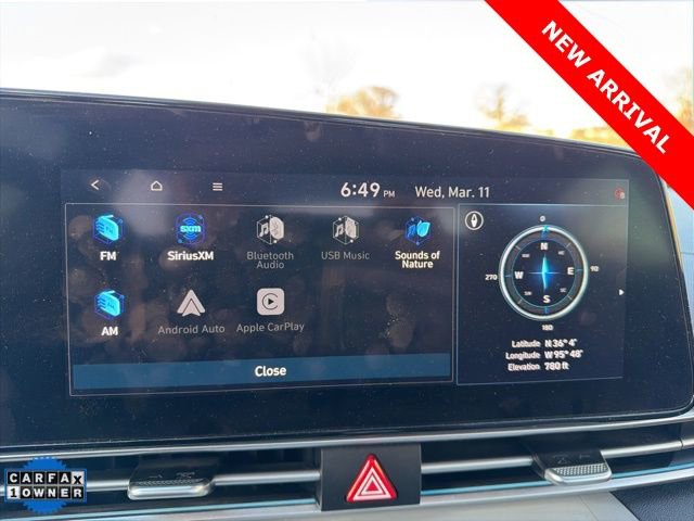 Used 2021 Hyundai Elantra Limited image 17