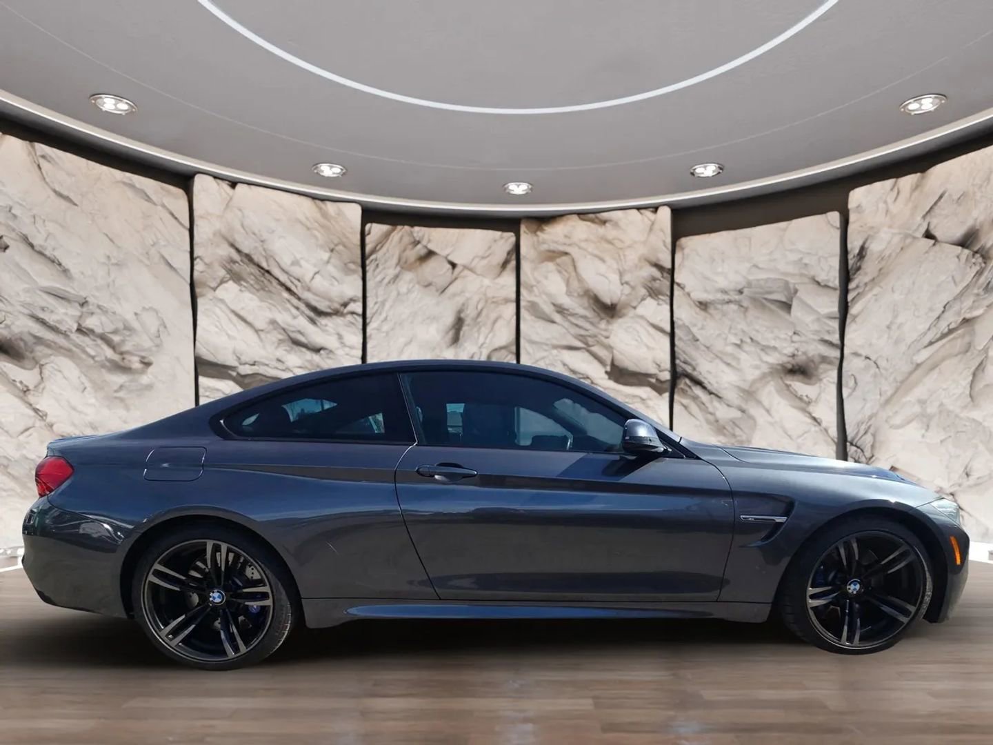 Used 2015 BMW M4 Coupe image 4