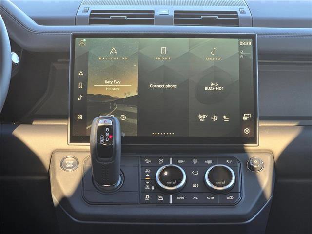 New 2026 Land Rover Defender 110 X-Dynamic SE image 12