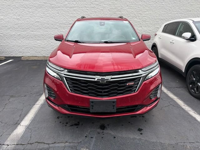 Used 2022 Chevrolet Equinox RS w/ RS Plus Package AWD/4WD image 2
