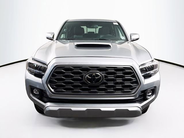 Used 2023 Toyota Tacoma TRD Sport image 2