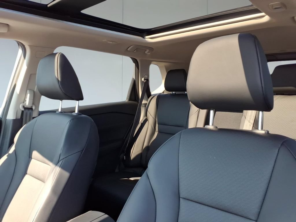 New 2026 Nissan Rogue Dark Armor AWD/4WD image 15