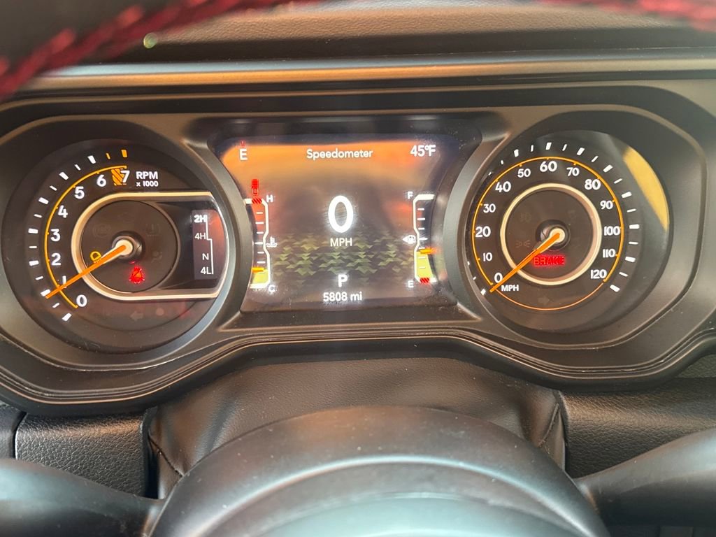 Used 2024 Jeep Gladiator Rubicon w/ Technology Group image 19