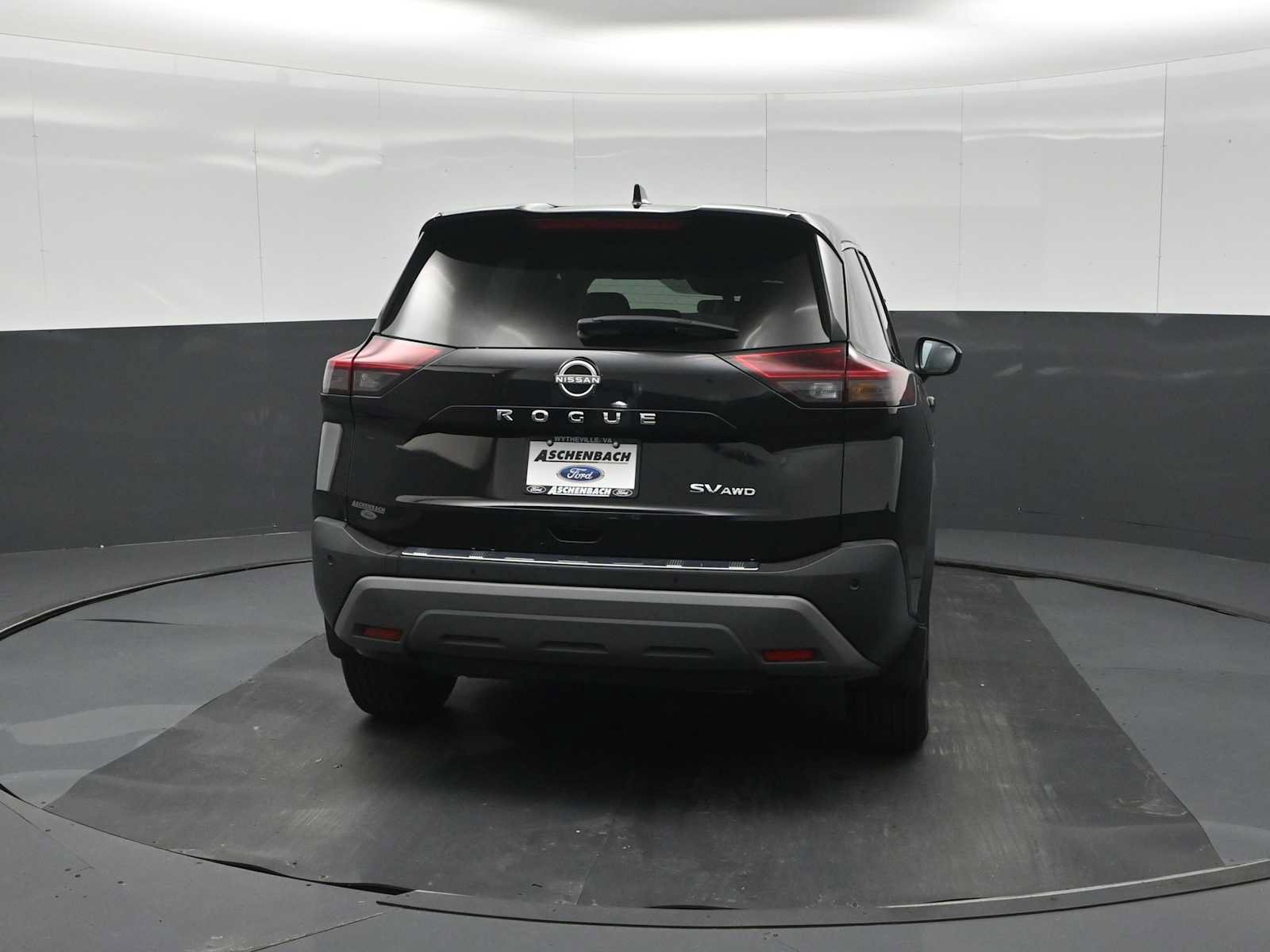 Used 2023 Nissan Rogue SV AWD/4WD image 7