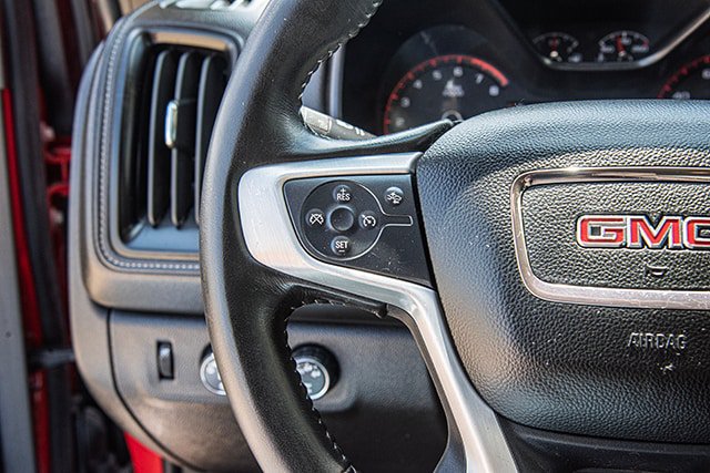 Used 2015 GMC Canyon SLE w/ SLE Convenience Package AWD/4WD image 9