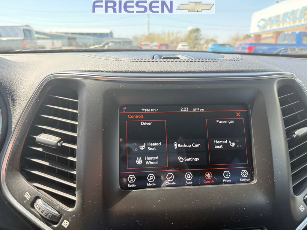 Used 2021 Jeep Cherokee Latitude Lux image 17