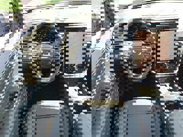 New 2025 GMC Acadia Elevation w/ Elevation Premium Package image 8