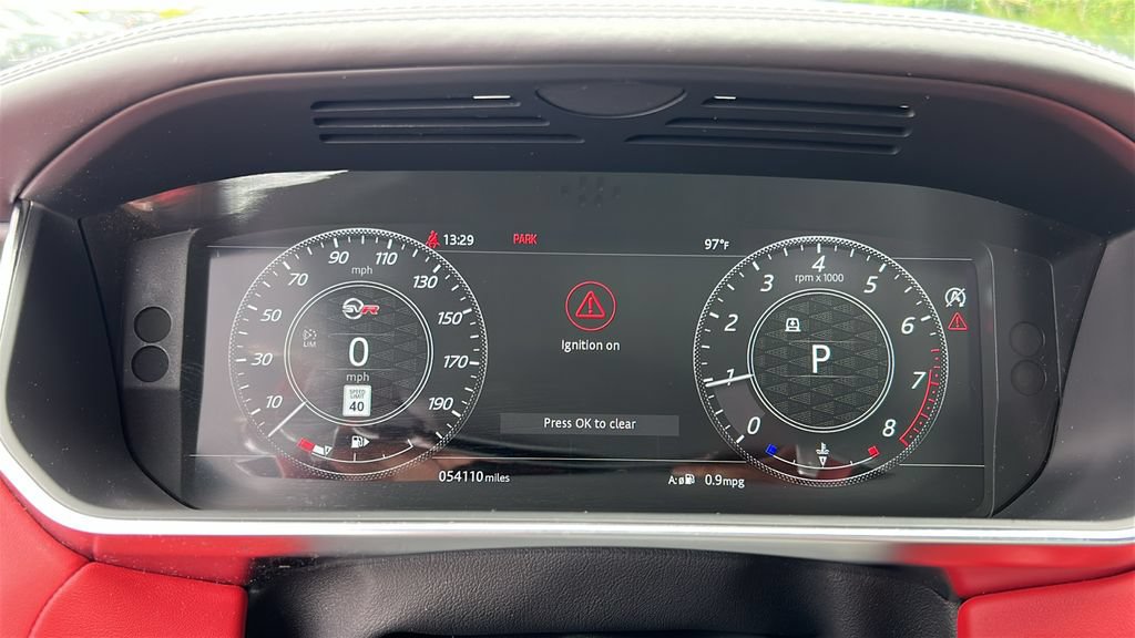 Certified 2022 Land Rover Range Rover Sport SVR AWD/4WD image 17