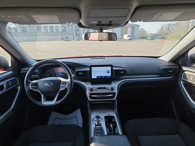 Used 2022 Ford Explorer XLT AWD/4WD image 27