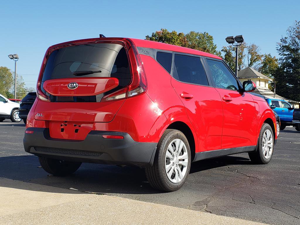 Used 2020 Kia Soul LX image 8