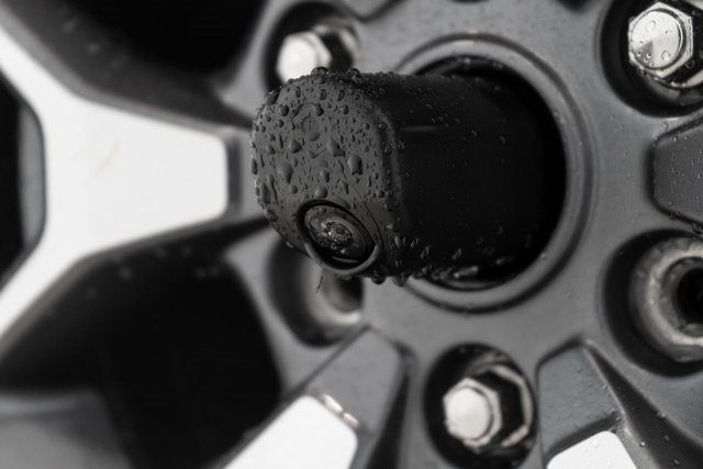 Used 2023 Ford Bronco Badlands image 11