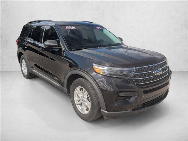 Used 2022 Ford Explorer XLT w/ Class IV Trailer Tow Package RWD image 3