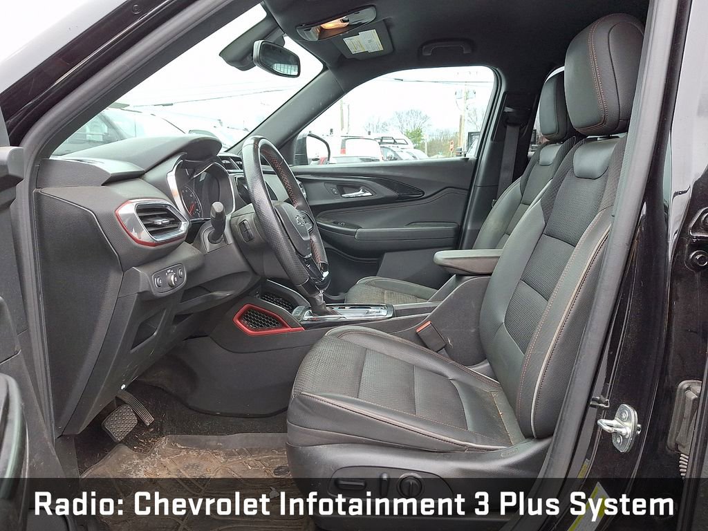 Used 2021 Chevrolet TrailBlazer RS w/ Technology Package image 16
