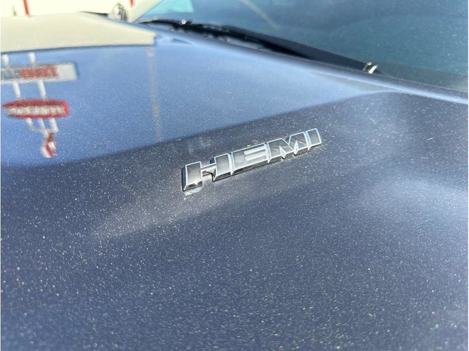 Used 2011 Dodge Challenger R/T RWD image 12