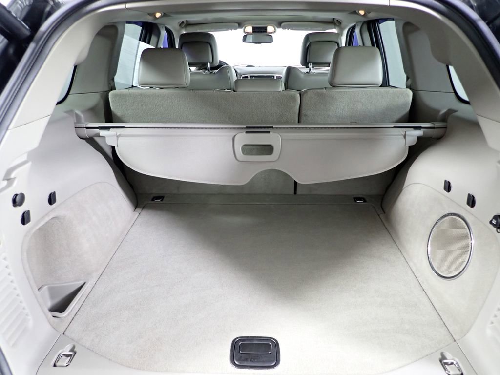 Used 2012 Jeep Grand Cherokee Laredo image 18