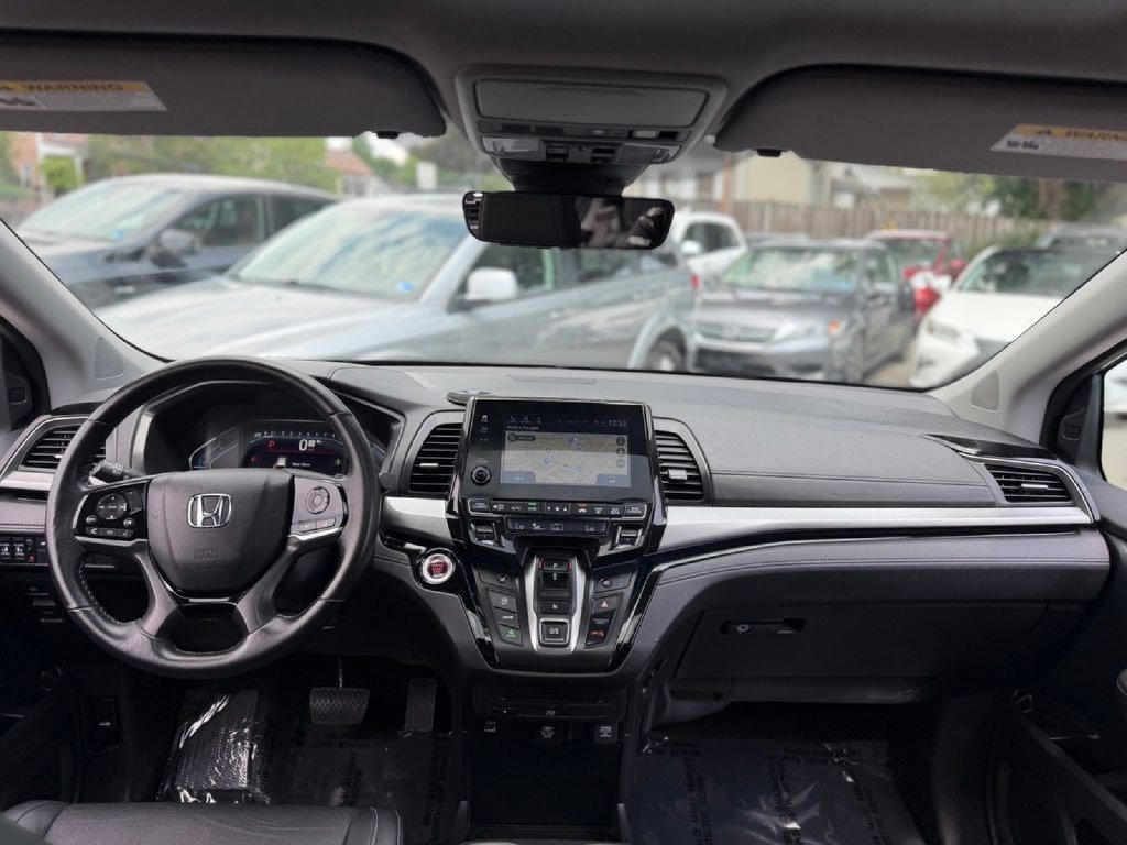 Used 2023 Honda Odyssey Touring image 31