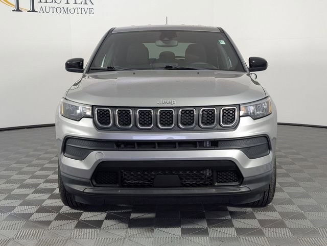 Certified 2023 Jeep Compass Sport image 3