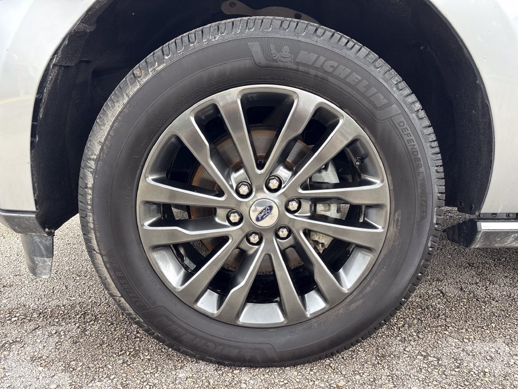 Used 2021 Ford Expedition Limited RWD image 14