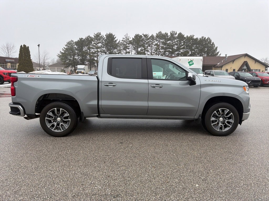 Used 2024 Chevrolet Silverado 1500 LT image 5