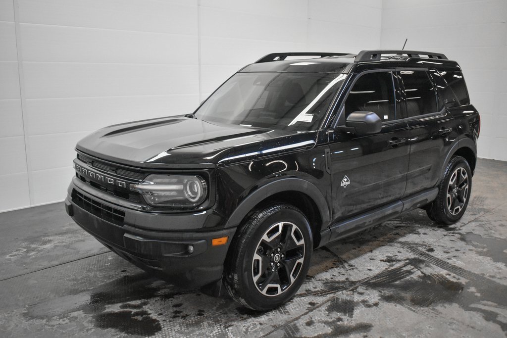 Used 2023 Ford Bronco Sport Outer Banks image 3