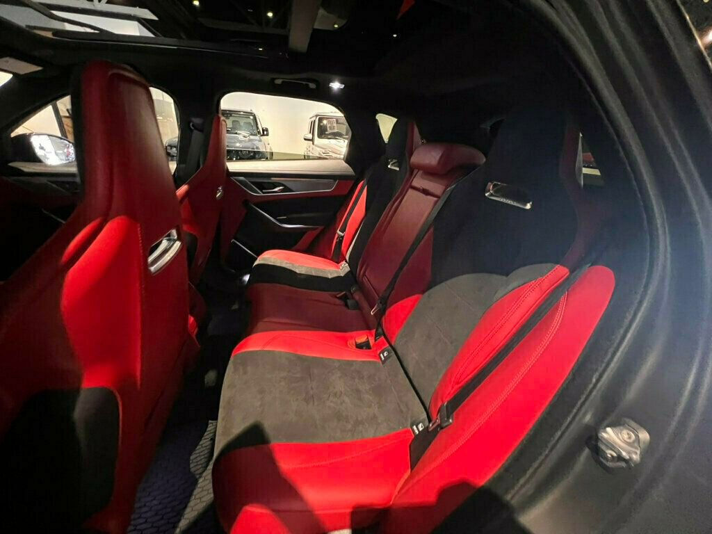 Used 2023 Jaguar F-PACE SVR image 20