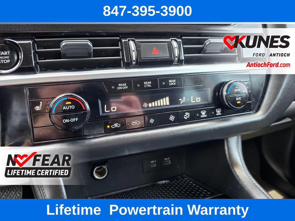 Used 2025 Nissan Pathfinder SV FWD image 49