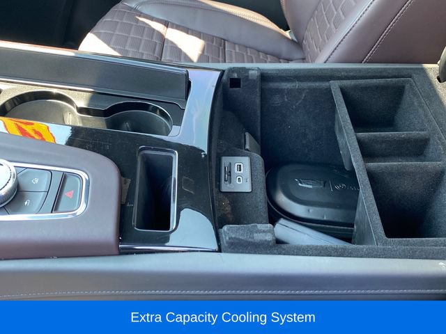 Used 2024 Cadillac Escalade Premium Luxury Platinum w/ Heavy-Duty Trailer Package AWD/4WD image 15